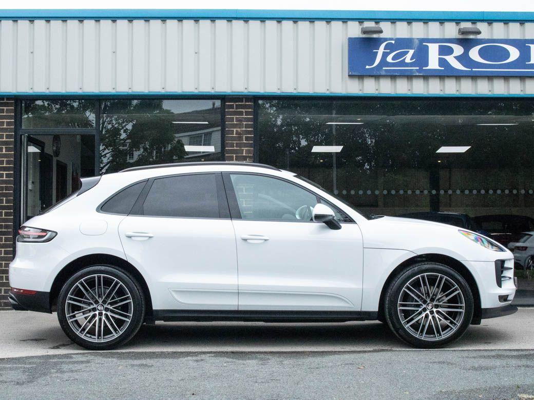 Porsche Macan 2.0T AWD 'Facelift' PDK 245ps Estate Petrol Carrara White Metallic