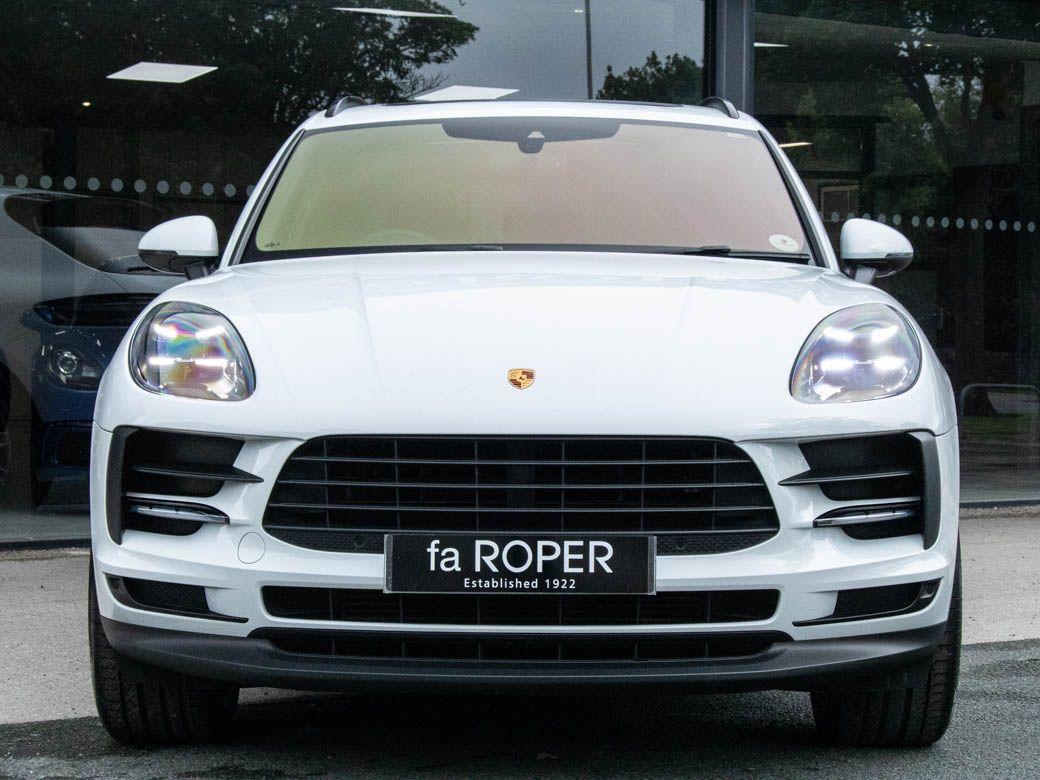 Porsche Macan 2.0T AWD 'Facelift' PDK 245ps Estate Petrol Carrara White Metallic