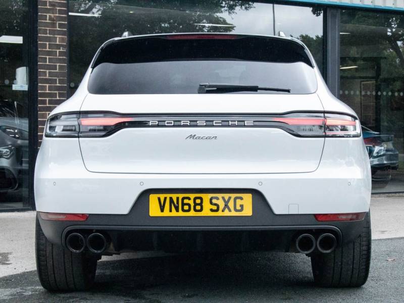 Porsche Macan   Registered:2018(68)