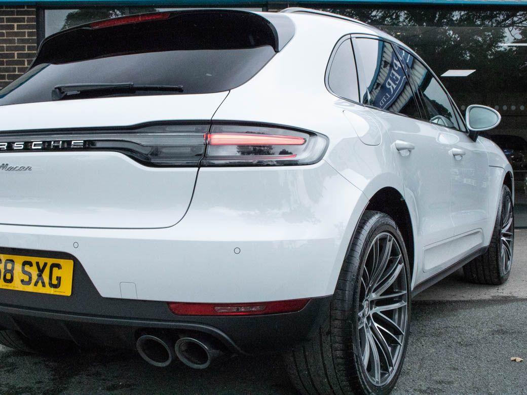 Porsche Macan 2.0T AWD 'Facelift' PDK 245ps Estate Petrol Carrara White Metallic