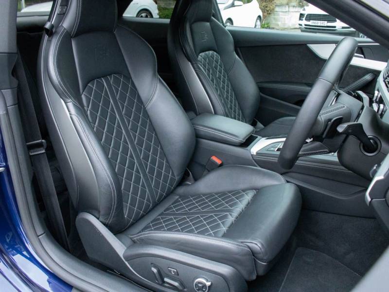 Audi A5   Registered:2018(68)