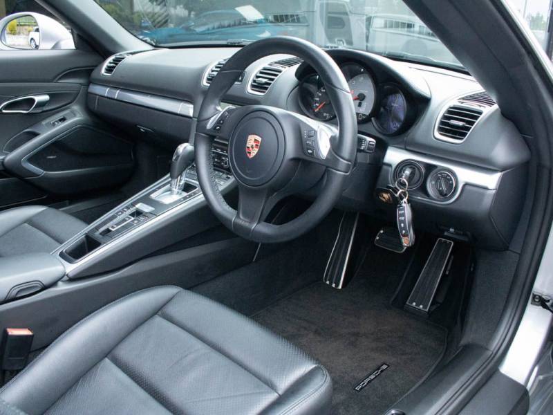 Porsche Boxster   Registered:2013(13)