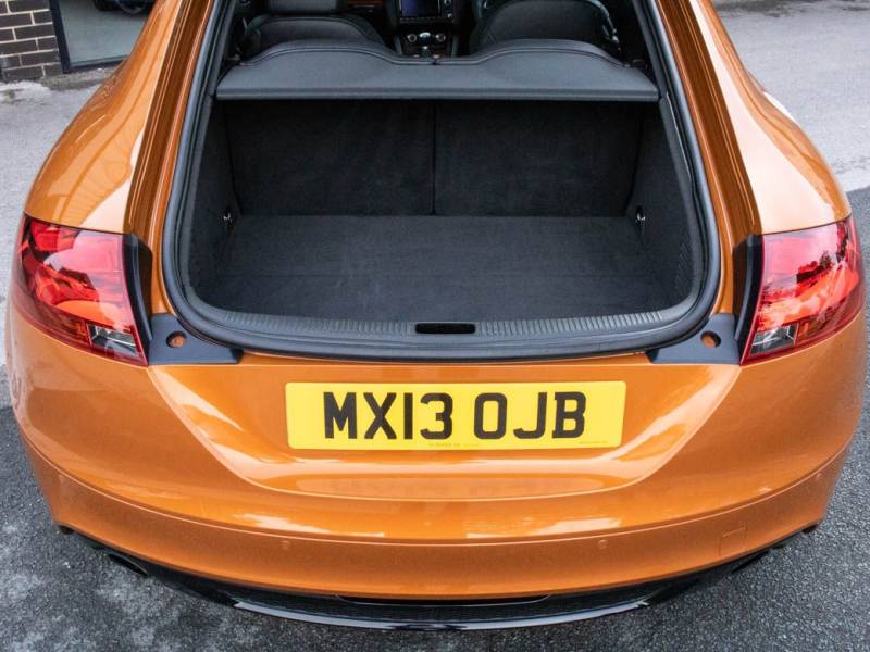 Audi TT   Registered:2013(13)
