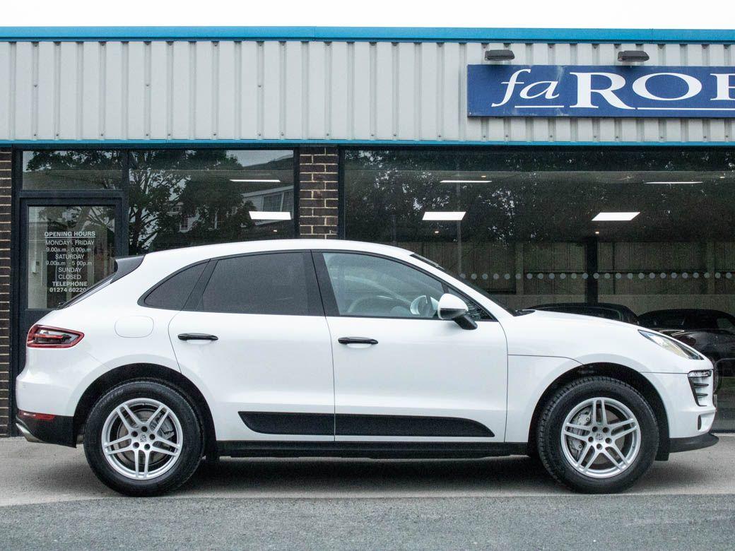 Porsche Macan 3.0 TD V6 AWD S PDK Estate Diesel White