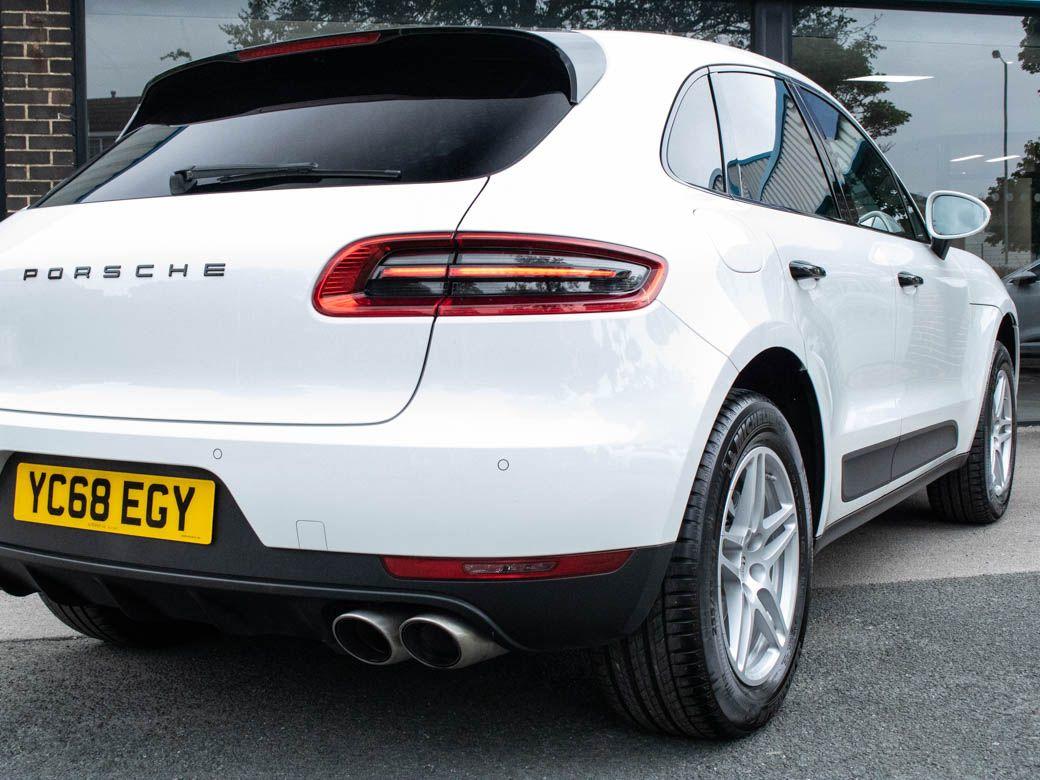 Porsche Macan 3.0 TD V6 AWD S PDK Estate Diesel White