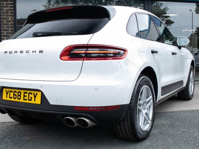 Porsche Macan   Registered:2018(68)