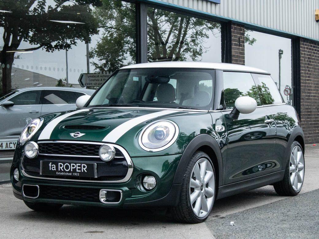 Mini Hatchback 2.0 Cooper S CHILI 3 door 192ps Hatchback Petrol British Racing Green MetallicMini Hatchback 2.0 Cooper S CHILI 3 door 192ps Hatchback Petrol British Racing Green Metallic at fa Roper Ltd Bradford