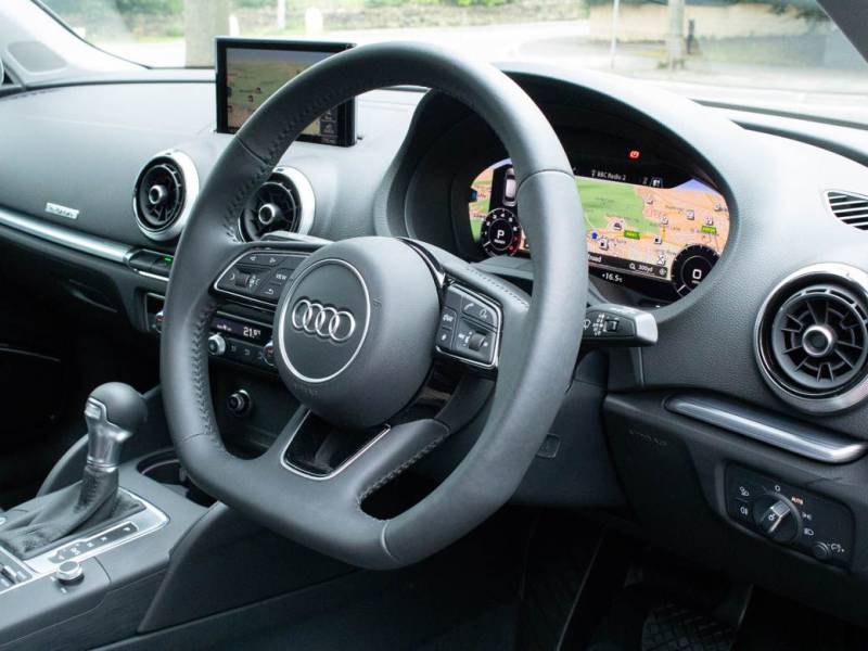 Audi A3   Registered:2020(20)