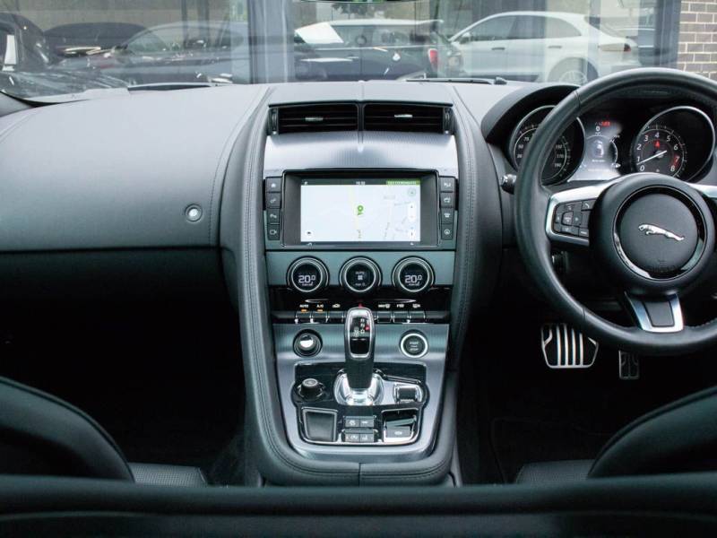 Jaguar F Type   Registered:2017(17)