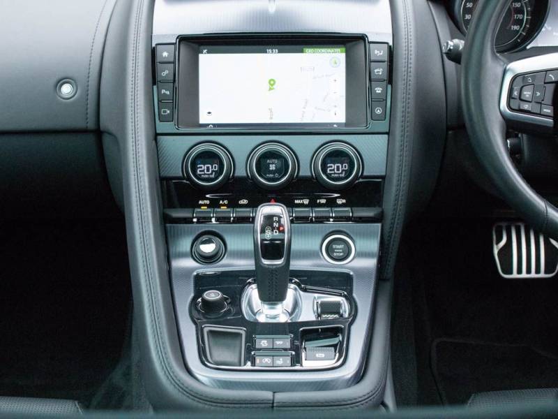 Jaguar F Type   Registered:2017(17)