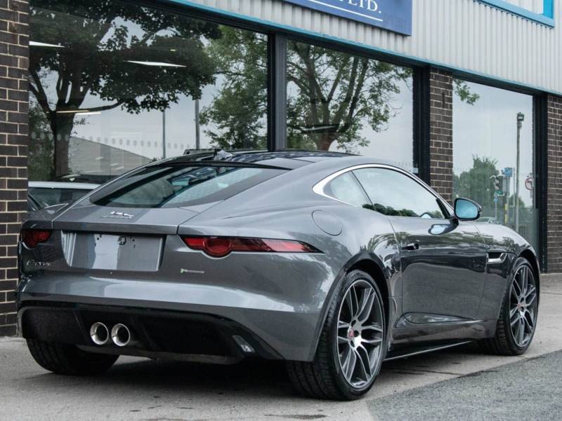 Jaguar F Type   Registered:2017(17)