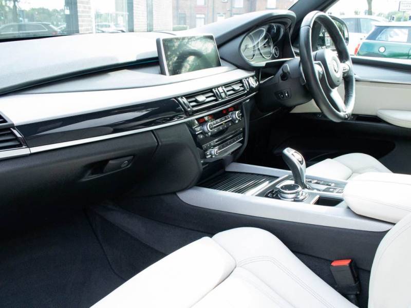 BMW X5   Registered:2014(14)