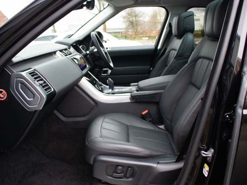 Land Rover Range Rover Sport   Registered:2018(18)