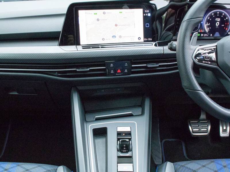 Volkswagen Golf   Registered:2021(21)