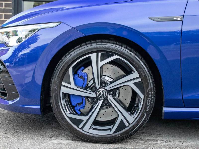 Volkswagen Golf   Registered:2021(21)