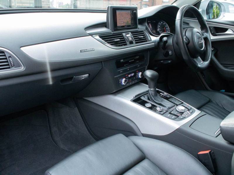 Audi A6   Registered:2011(61)