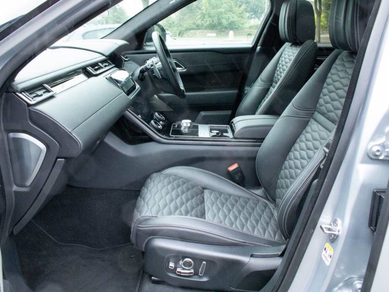 Land Rover Range Rover Velar   Registered:2019(19)