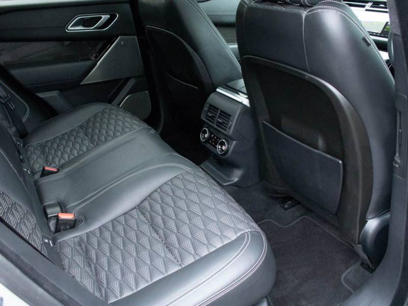 Land Rover Range Rover Velar   Registered:2019(19)