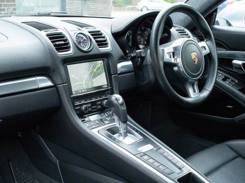 Porsche Cayman   Registered:2016(16)