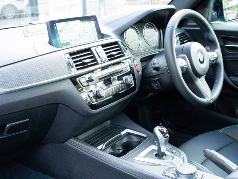 BMW M2   Registered:2020(70)