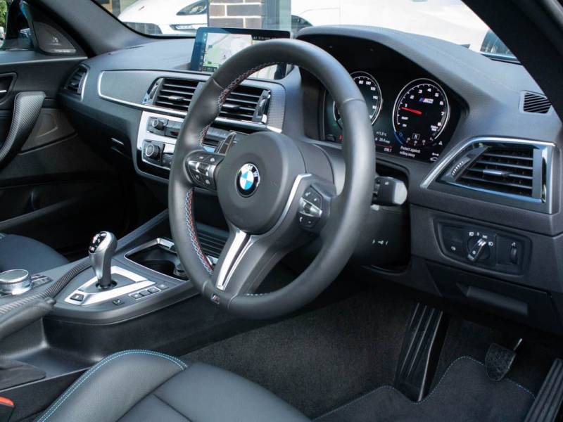 BMW M2   Registered:2020(70)