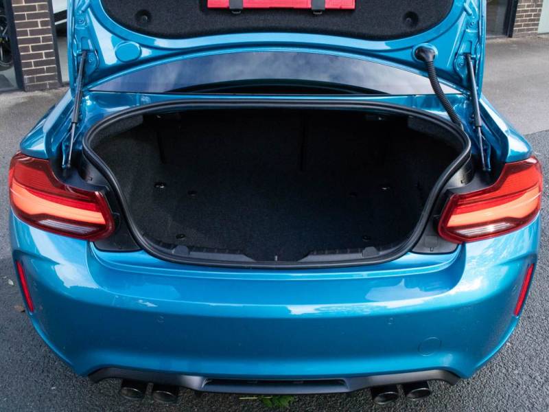 BMW M2   Registered:2020(70)