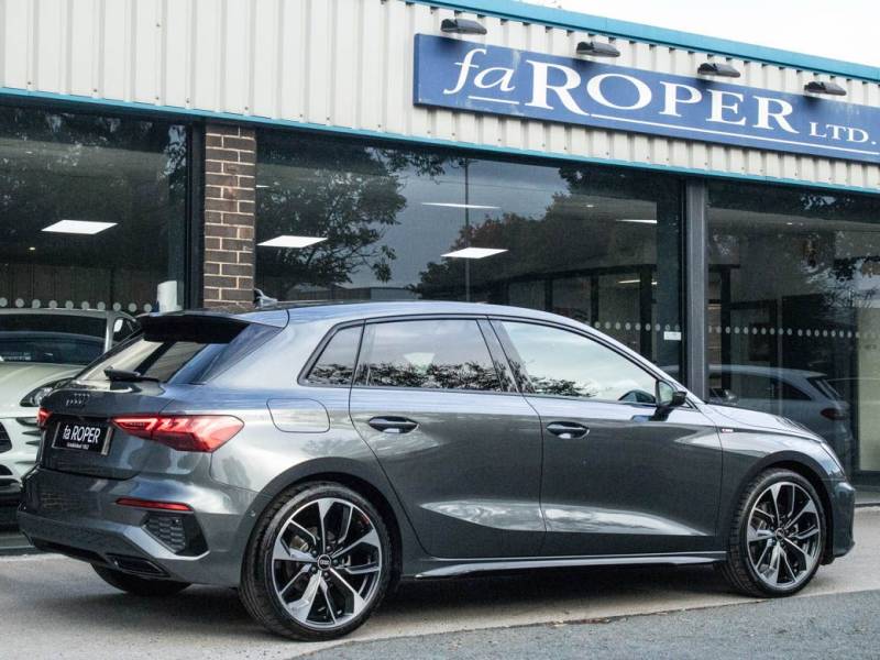 Audi A3   Registered:2021(71)