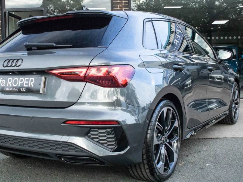Audi A3   Registered:2021(71)