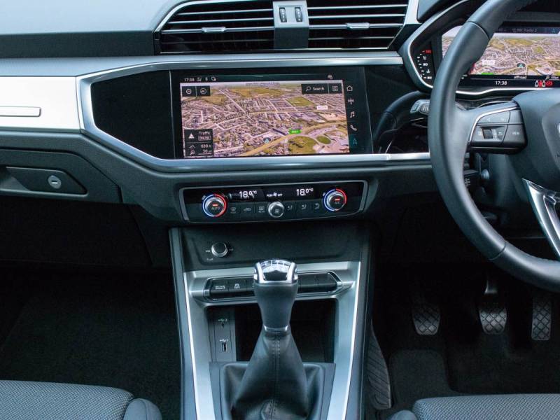 Audi Q3   Registered:2019(69)