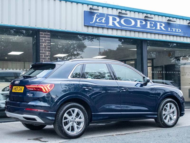 Audi Q3   Registered:2019(69)