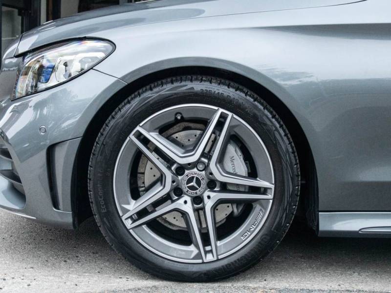 Mercedes Benz C Class   Registered:2020(70)