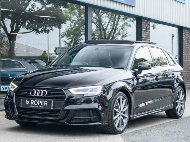 Audi A3 Sportback 2.0 TDI quattro Black Edition S-tronic 184ps Hatchback Diesel Mythos Black Metallic