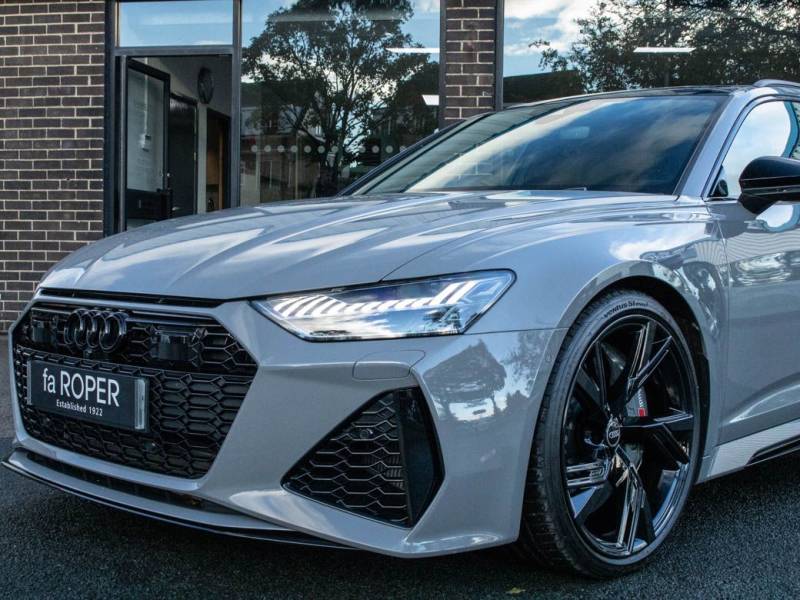 Audi RS6   Registered:2020(20)