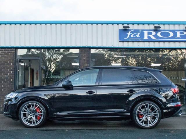 2019 Audi Q7 SQ7 4.0TDI V8 quattro Vorsprung Auto 435ps
