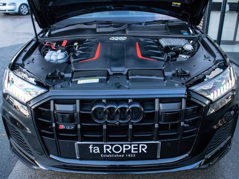 Audi Q7   Registered:2019(69)