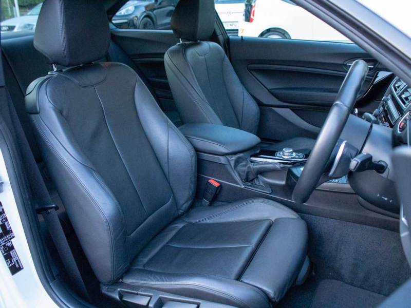 BMW 2 Series   Registered:2016(66)