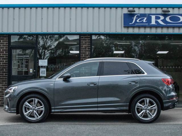 2019 Audi Q3 2.0 TFSI 40 quattro S Line S-tronic 190ps