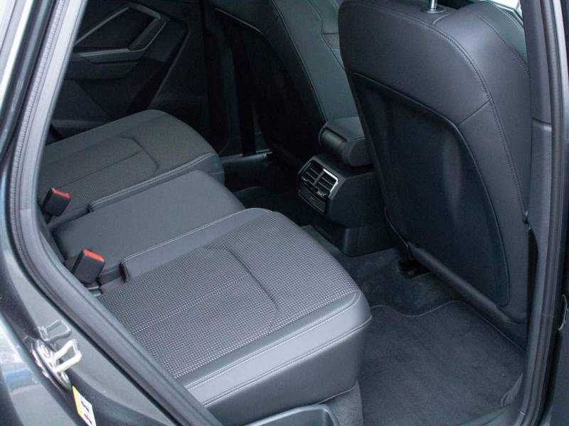 Audi Q3   Registered:2019(68)