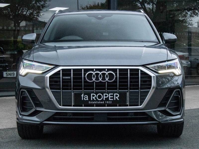 Audi Q3   Registered:2019(68)