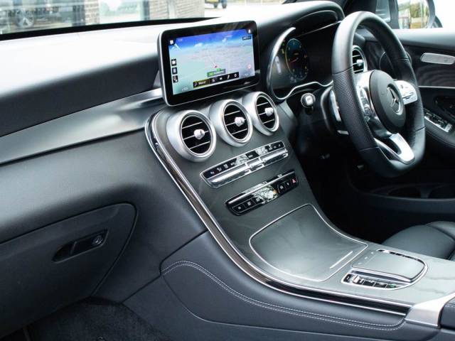 2019 Mercedes-Benz GLC 2.0 GLC 220d 4MATIC AMG Line Premium 9G-Tronic Auto