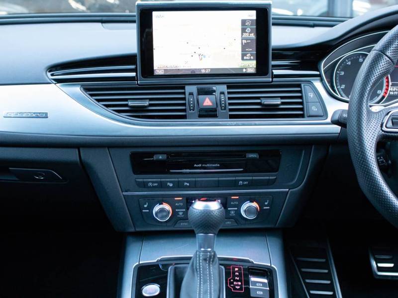 Audi RS6   Registered:2014(14)