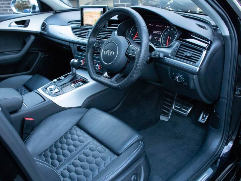 Audi RS6   Registered:2014(14)