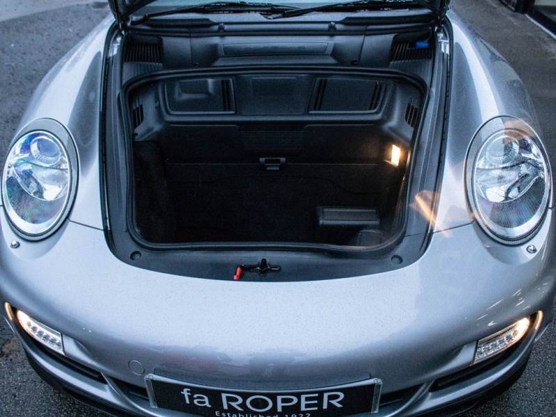 Porsche 911   Registered:2007(56)