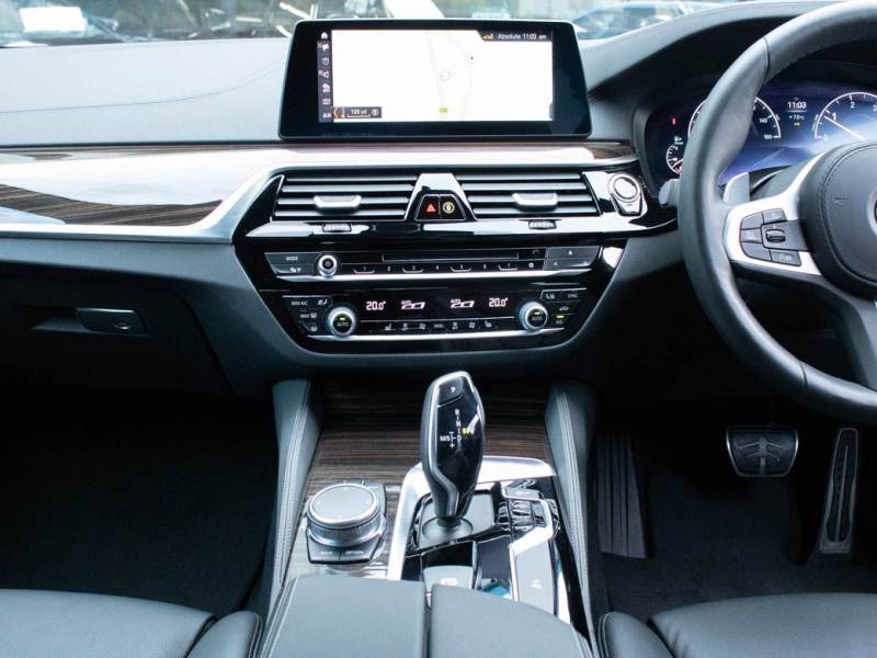 BMW 5 Series   Registered:2018(68)