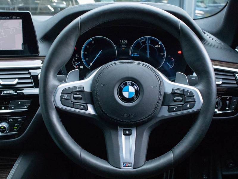 BMW 5 Series   Registered:2018(68)