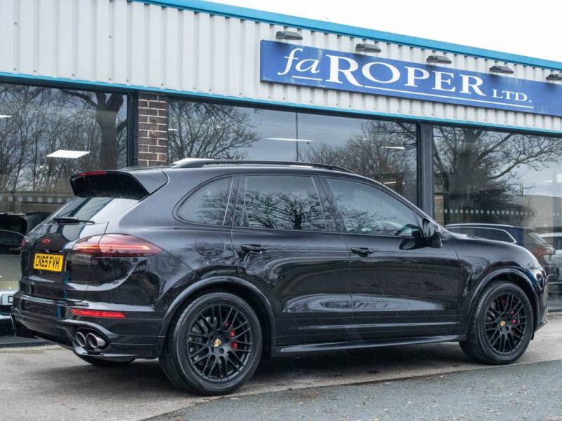 Porsche Cayenne   Registered:2015(65)