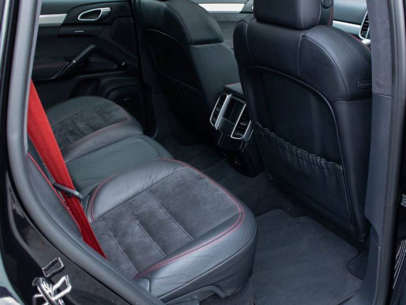 Porsche Cayenne   Registered:2015(65)