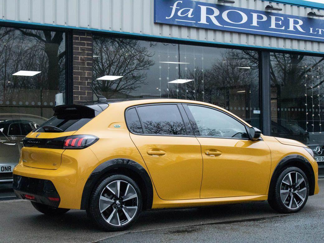 Peugeot 208 0.0 GT Premium e-208 50kWh / 100kW 136 Auto Hatchback Electric Faro Yellow