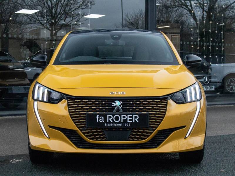 Peugeot 208   Registered:2021(21)