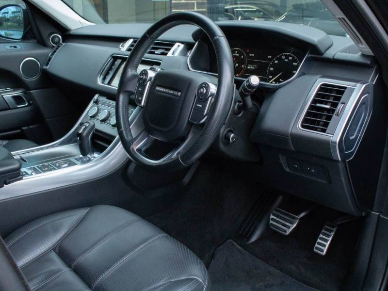 Land Rover Range Rover Sport   Registered:2015(65)